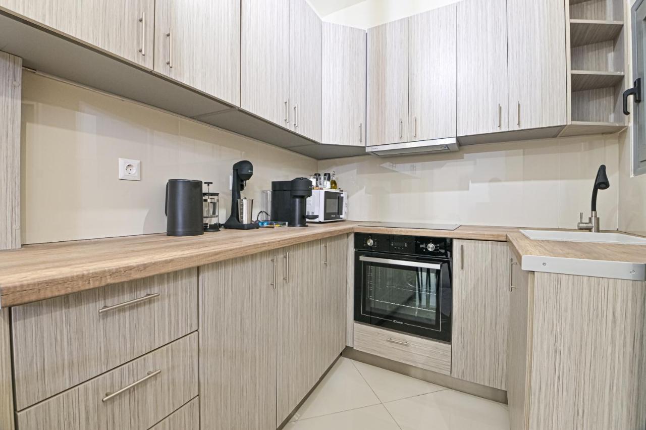 Areos Comfort Living Apartment - Alexandras Ave 72 Афины Экстерьер фото